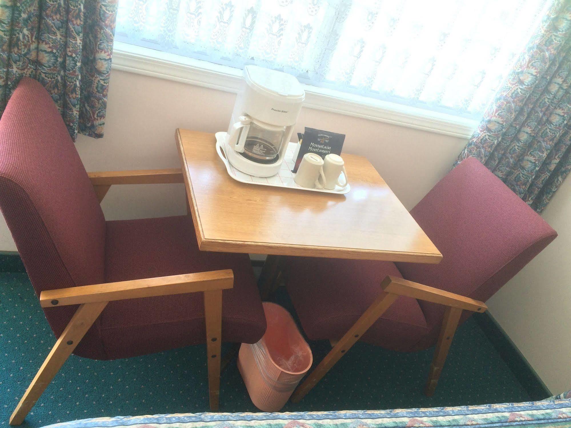 הופ Alpine Motel מראה חיצוני תמונה